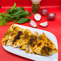 bikolimvar - Vegan Ispanak Üçgen Börek (4 ADET) bikolimvar - Vegan Ispanak Üçgen Börek (4 ADET)